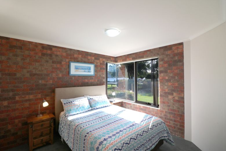 Pelican Apartments Bedroom 2