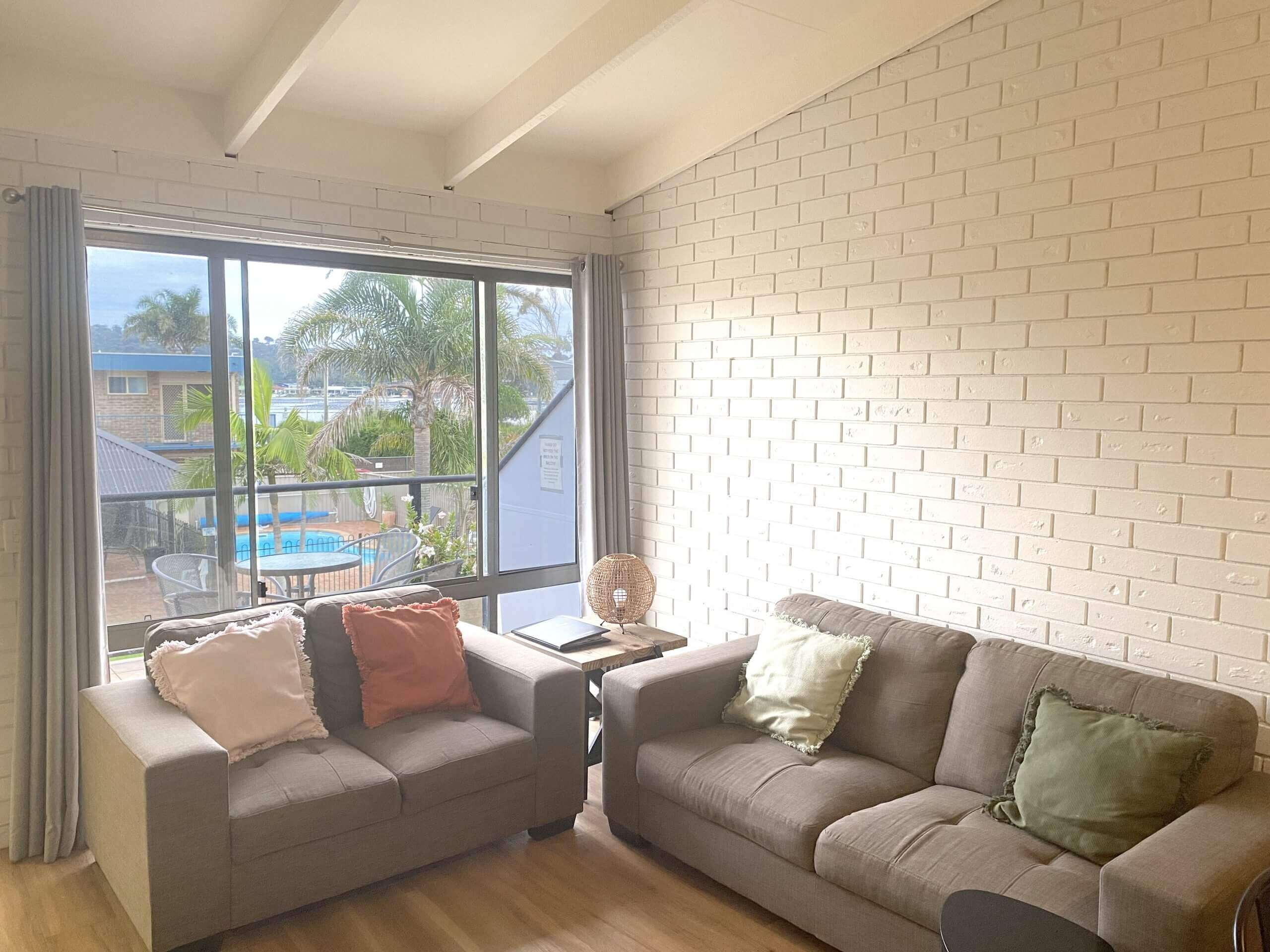 Admirals Lodge Pet Friendly Merimbula Holiday Rentals